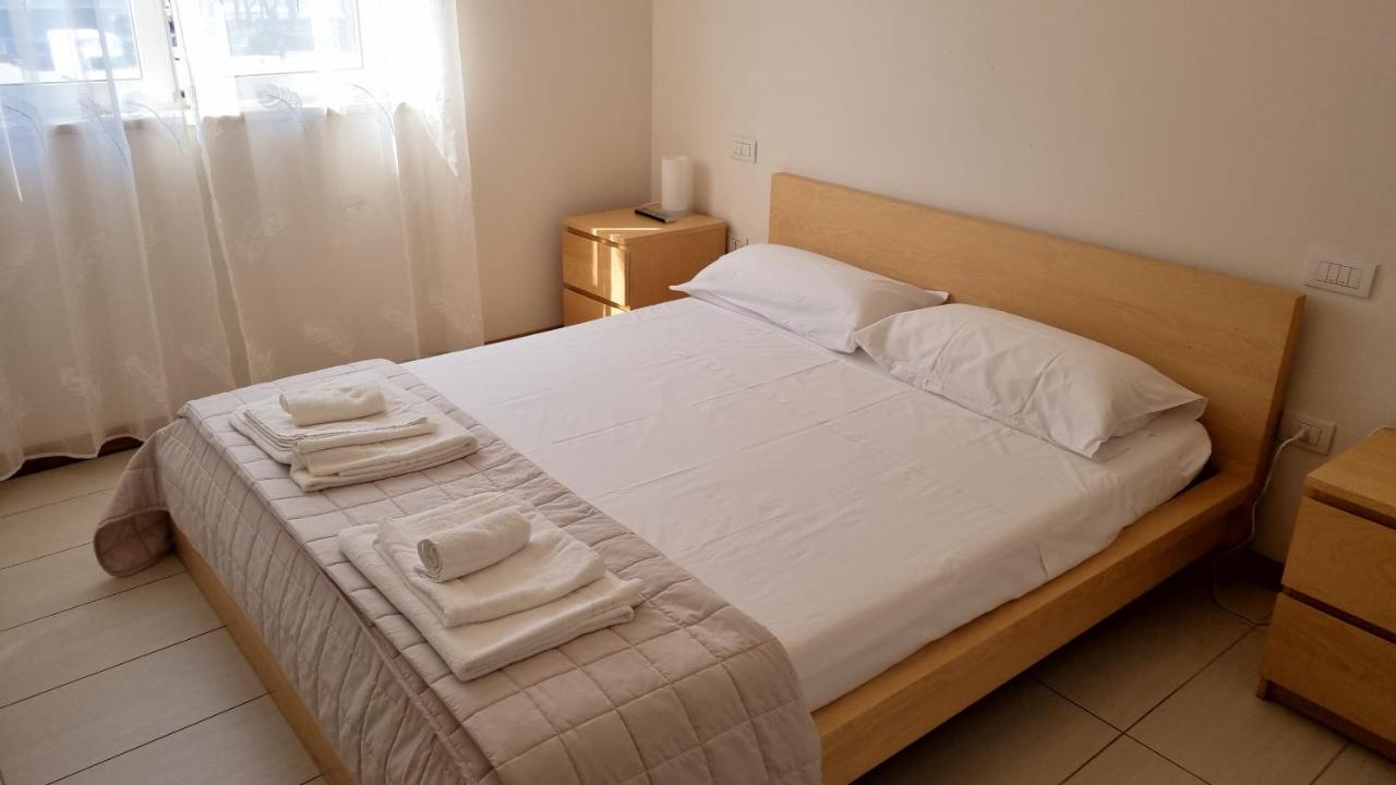 Casamare Alba Adriatica Frontemare Apartman Kültér fotó